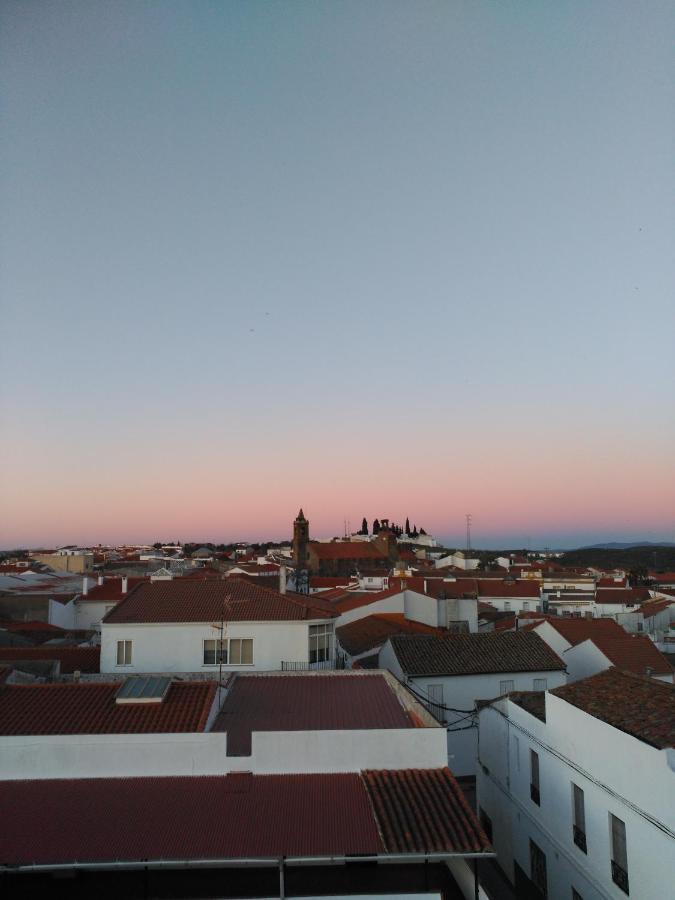 Hostal Dp El Pilar Monesterio Luaran gambar
