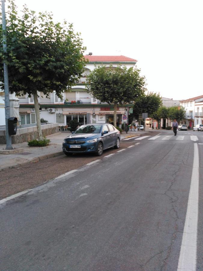 Hostal Dp El Pilar Monesterio Luaran gambar