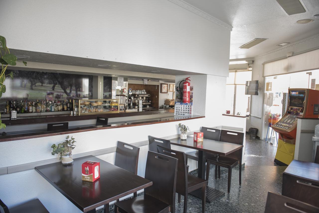 Hostal Dp El Pilar Monesterio Luaran gambar