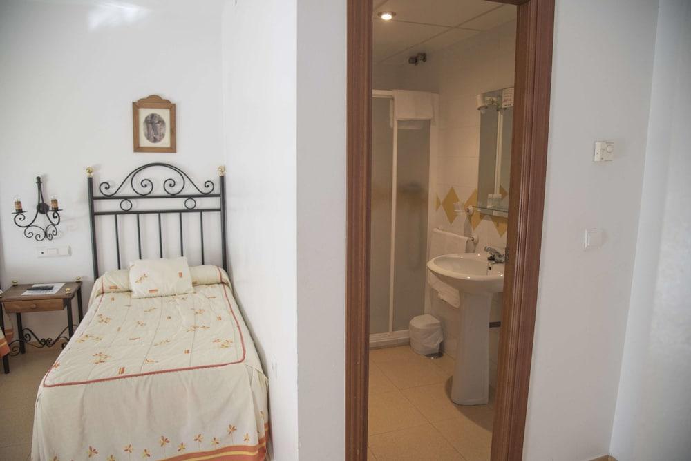 Hostal Dp El Pilar Monesterio Luaran gambar